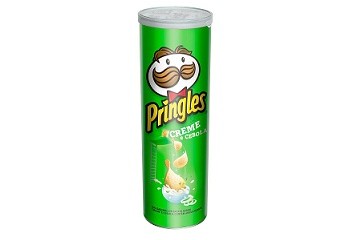 Salgadinho de Batata Sabor Creme e Cebola Pringles 120g